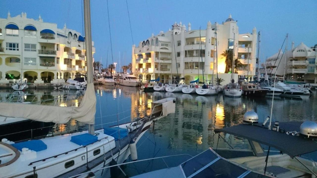 Apartamento Benalbeach Zafiro By C&n Benalmádena
